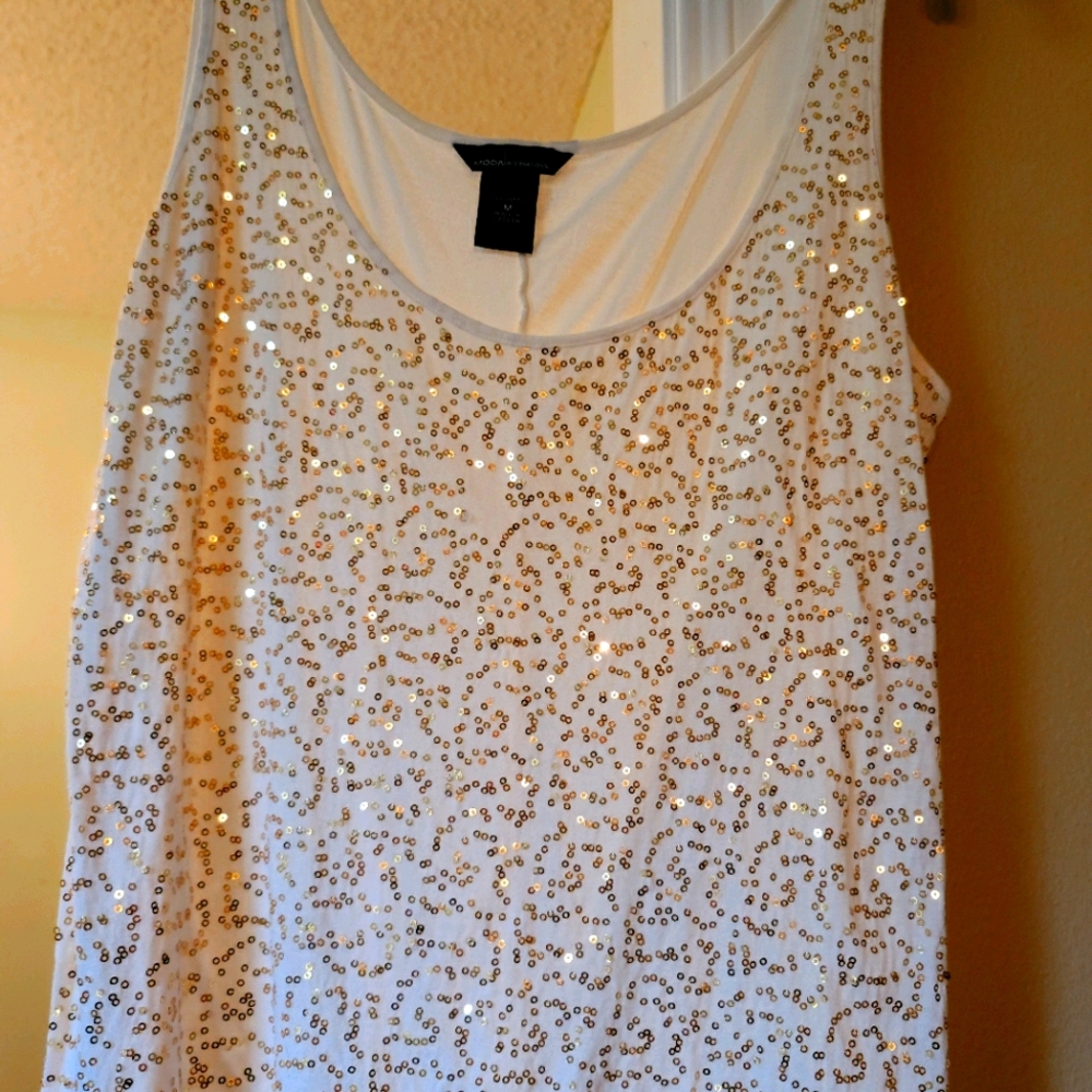 Moda International Tank Top